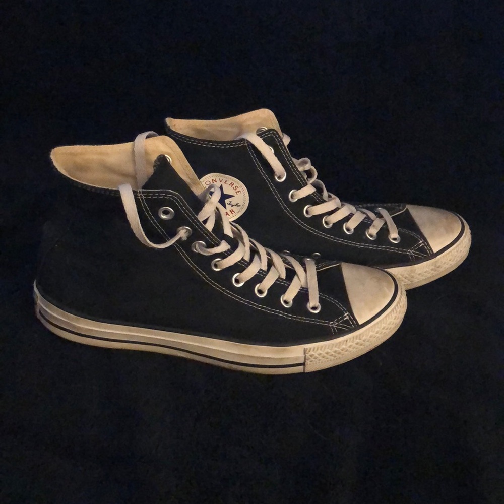 Black Hi-top Converse M8.5 W10.5
